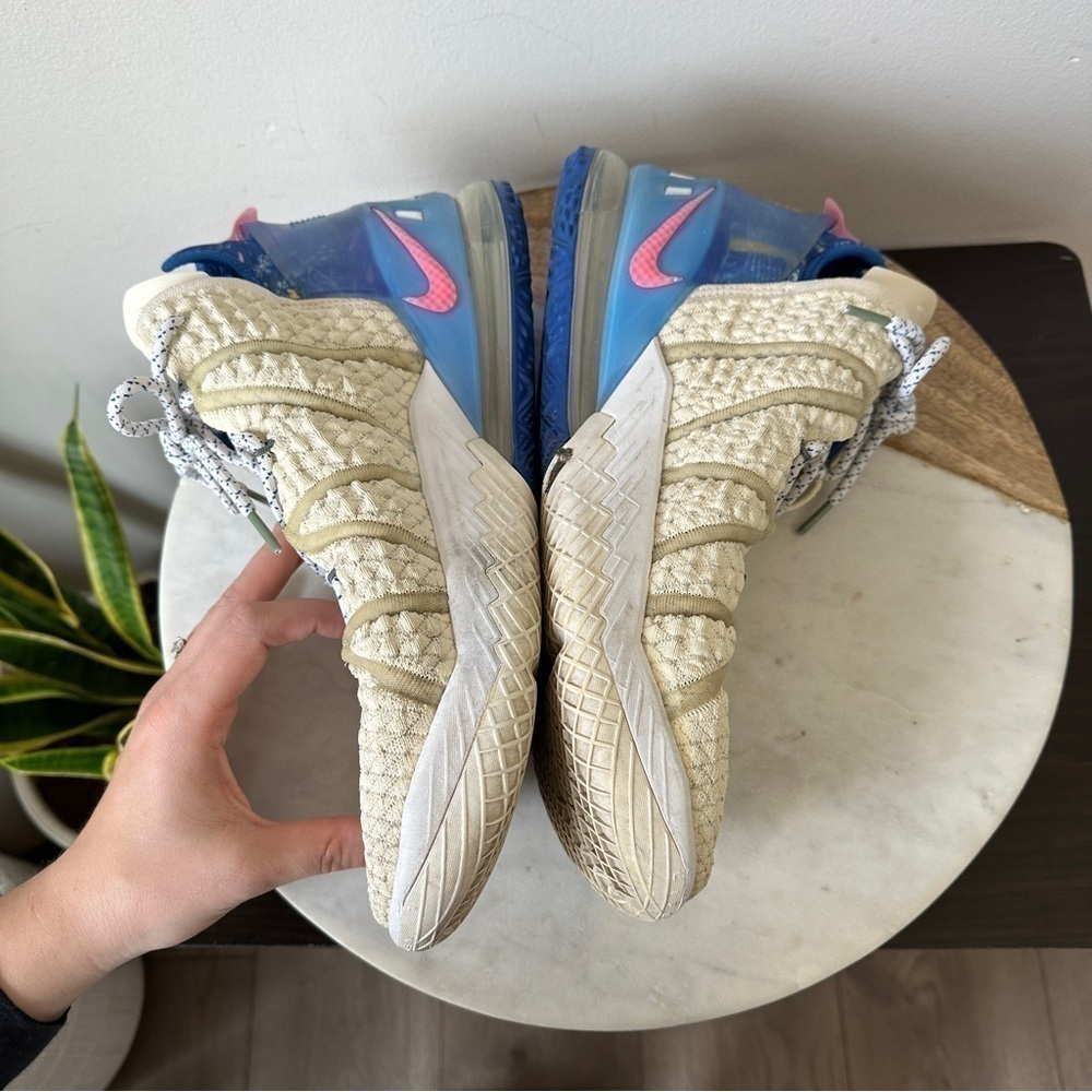 NIKE Lebron 18 ‘LA By Day' Light Cream 2020 DB8148-200 Men's Sneakers size 12 - Picture 3 of 12